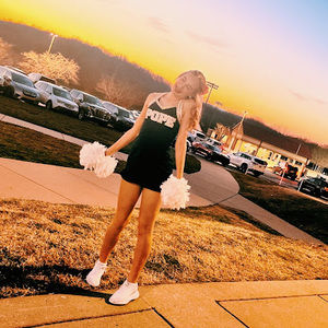 Meet your Posher, Gigi